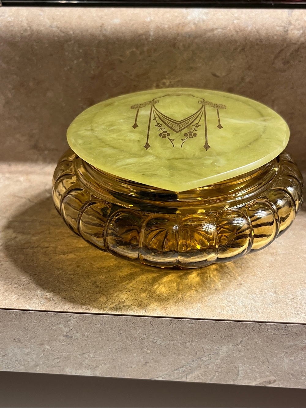 Art Deco Celluloid Bakelite Powder Dish - Picture 2 of 12